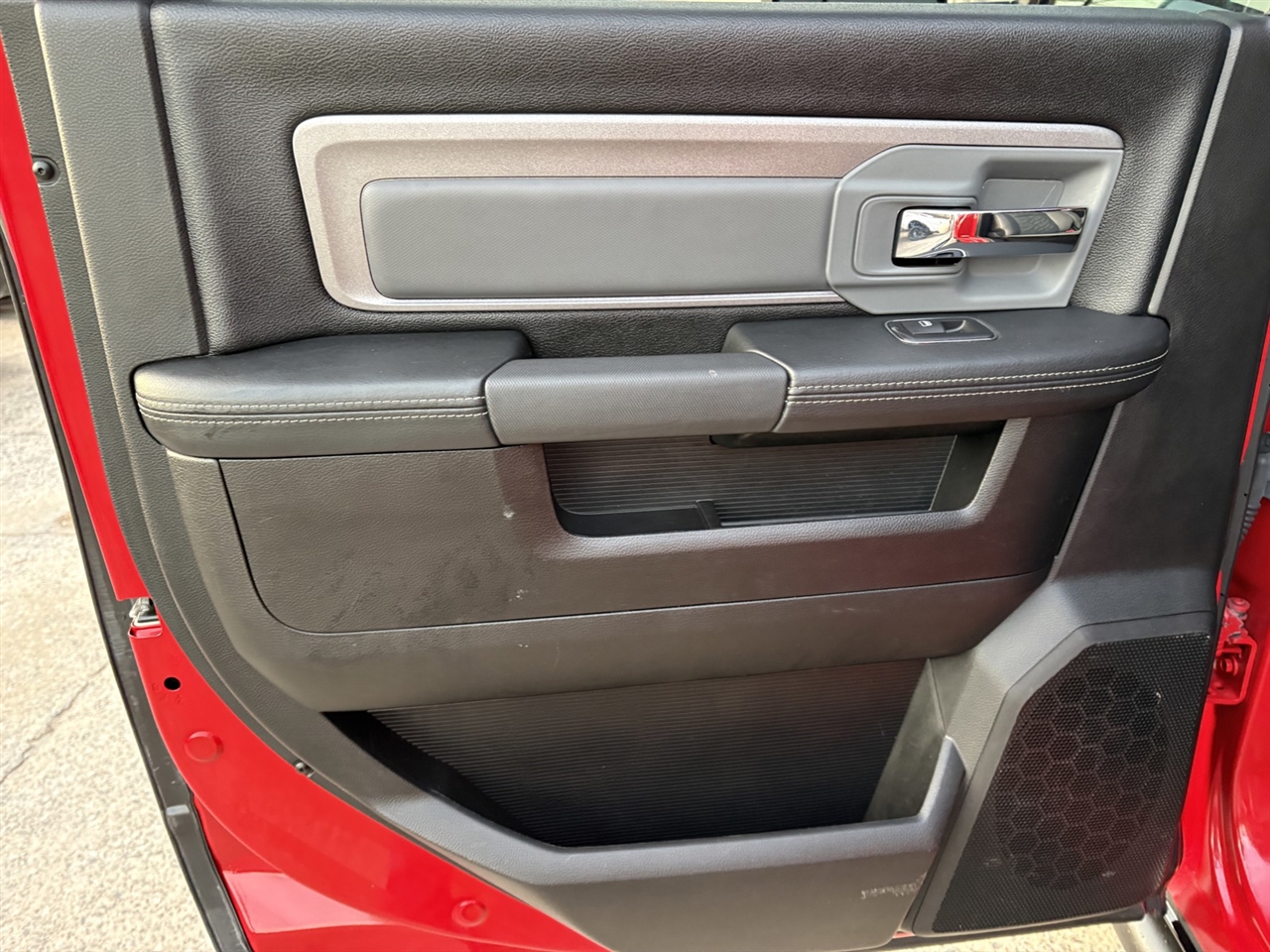 RAM 2500 Power Wagon Crew Cab SWB 4WD 2017