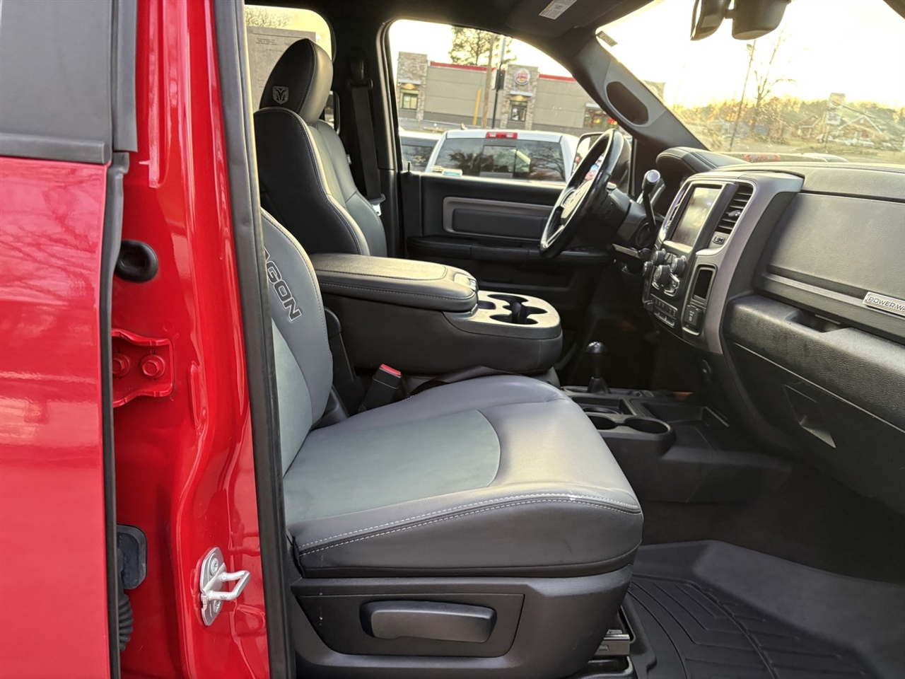 RAM 2500 Power Wagon Crew Cab SWB 4WD 2017