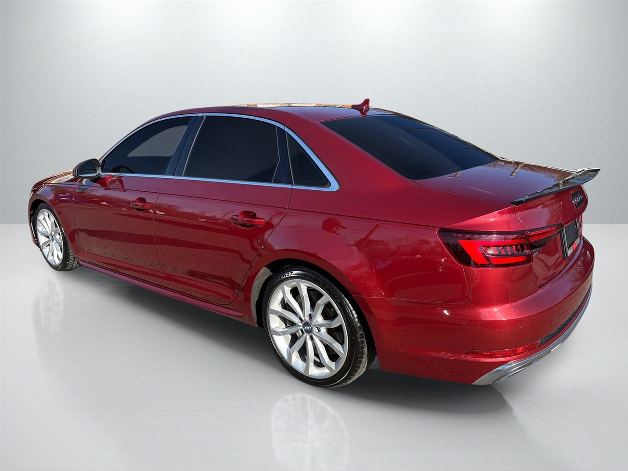 Audi A4 2.0 TFSI Premium Plus quattro 7A 2019