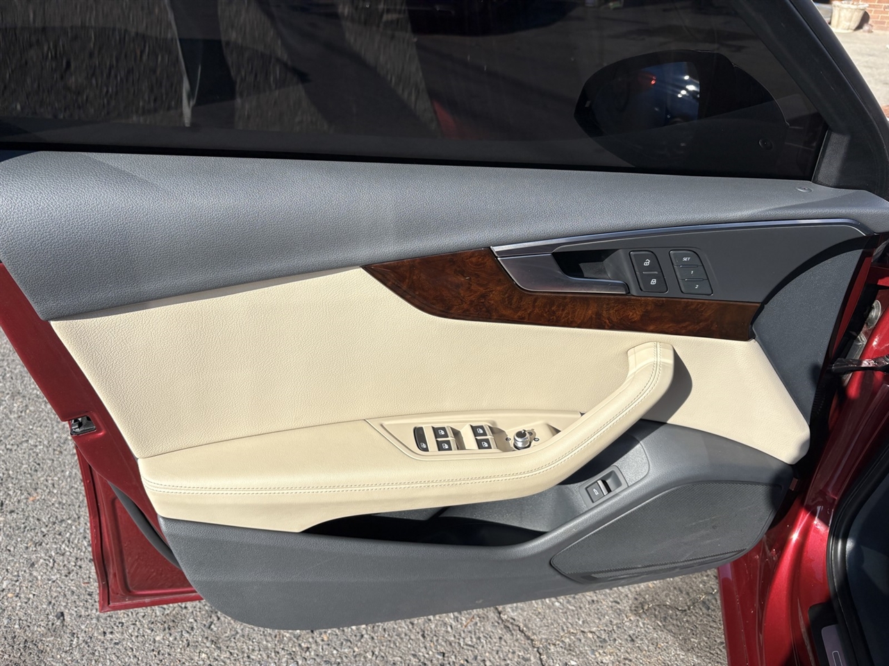 Audi A4 2.0 TFSI Premium Plus quattro 7A 2019