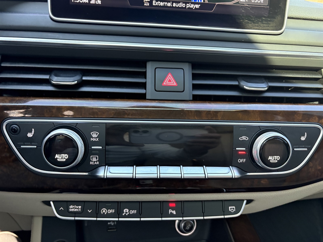 Audi A4 2.0 TFSI Premium Plus quattro 7A 2019