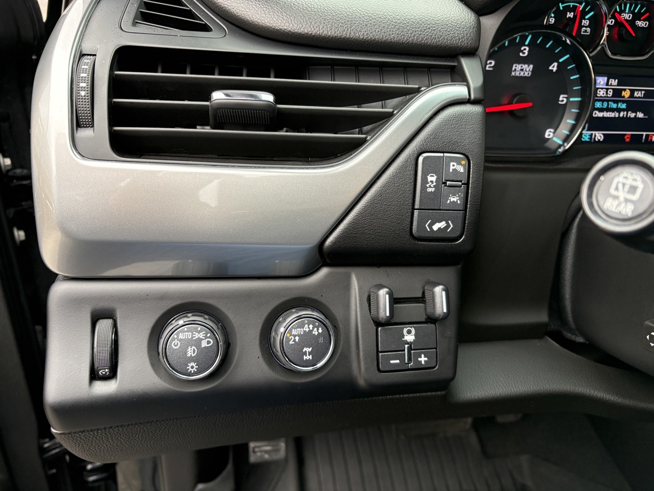 Chevrolet Tahoe Premier 4WD 2019