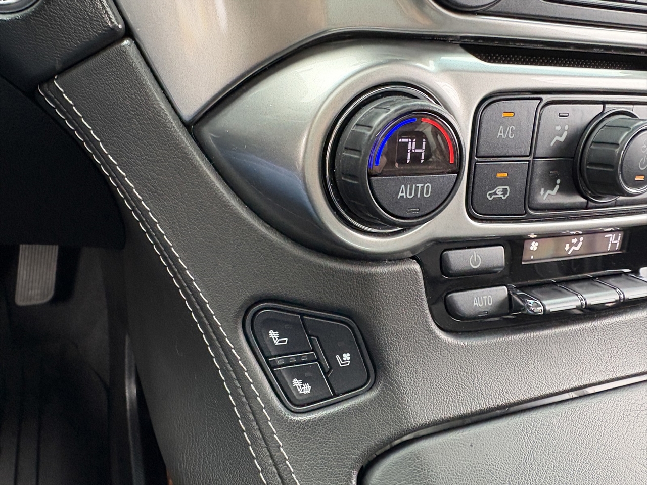 Chevrolet Tahoe Premier 4WD 2019