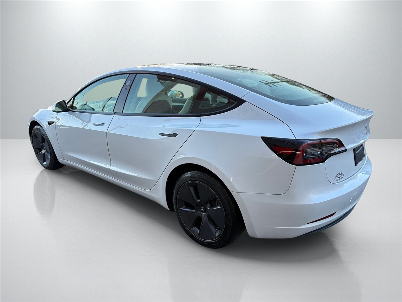 Tesla Model 3 Standard Range Plus 2023