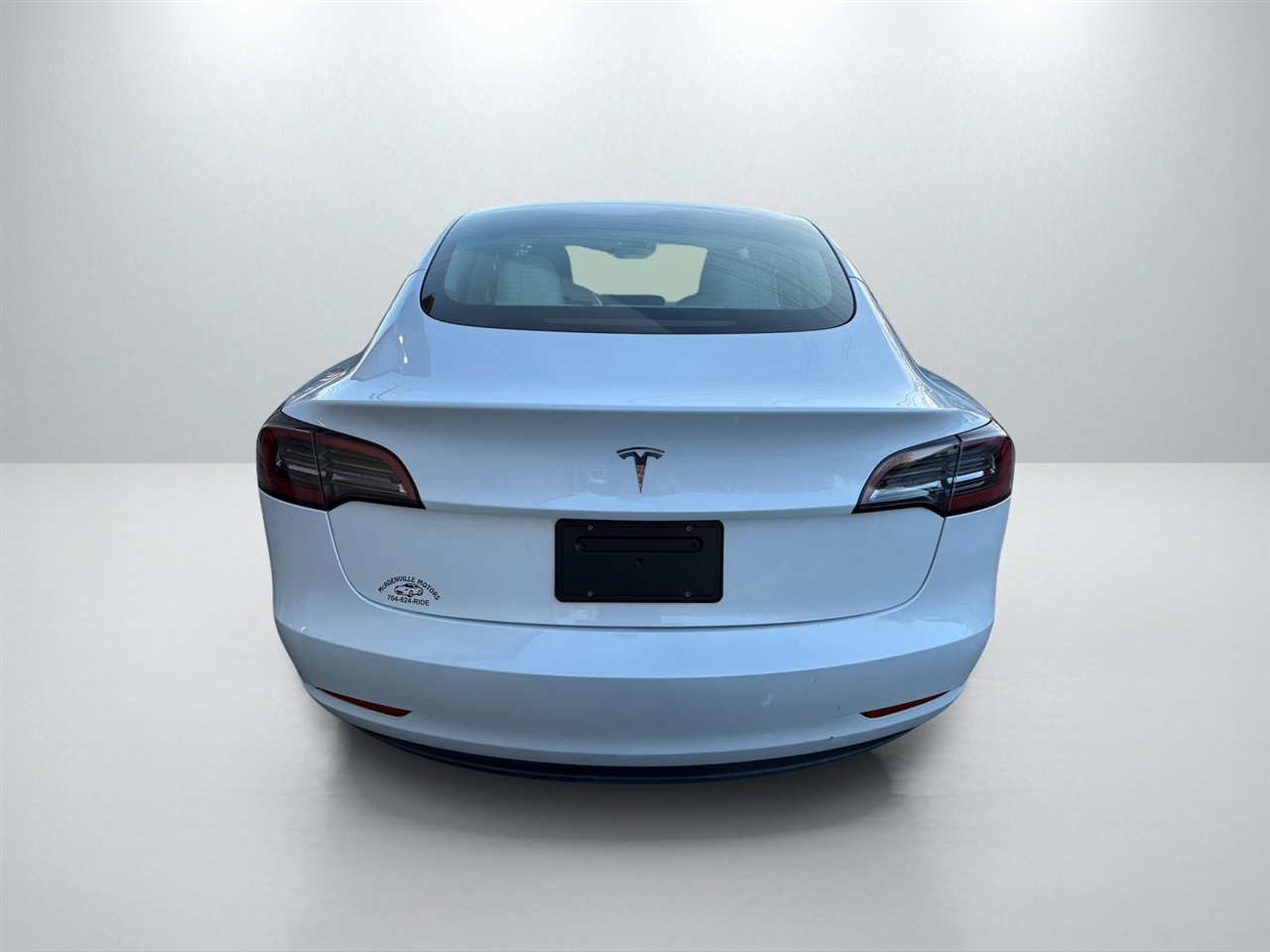 Tesla Model 3 Standard Range Plus 2023