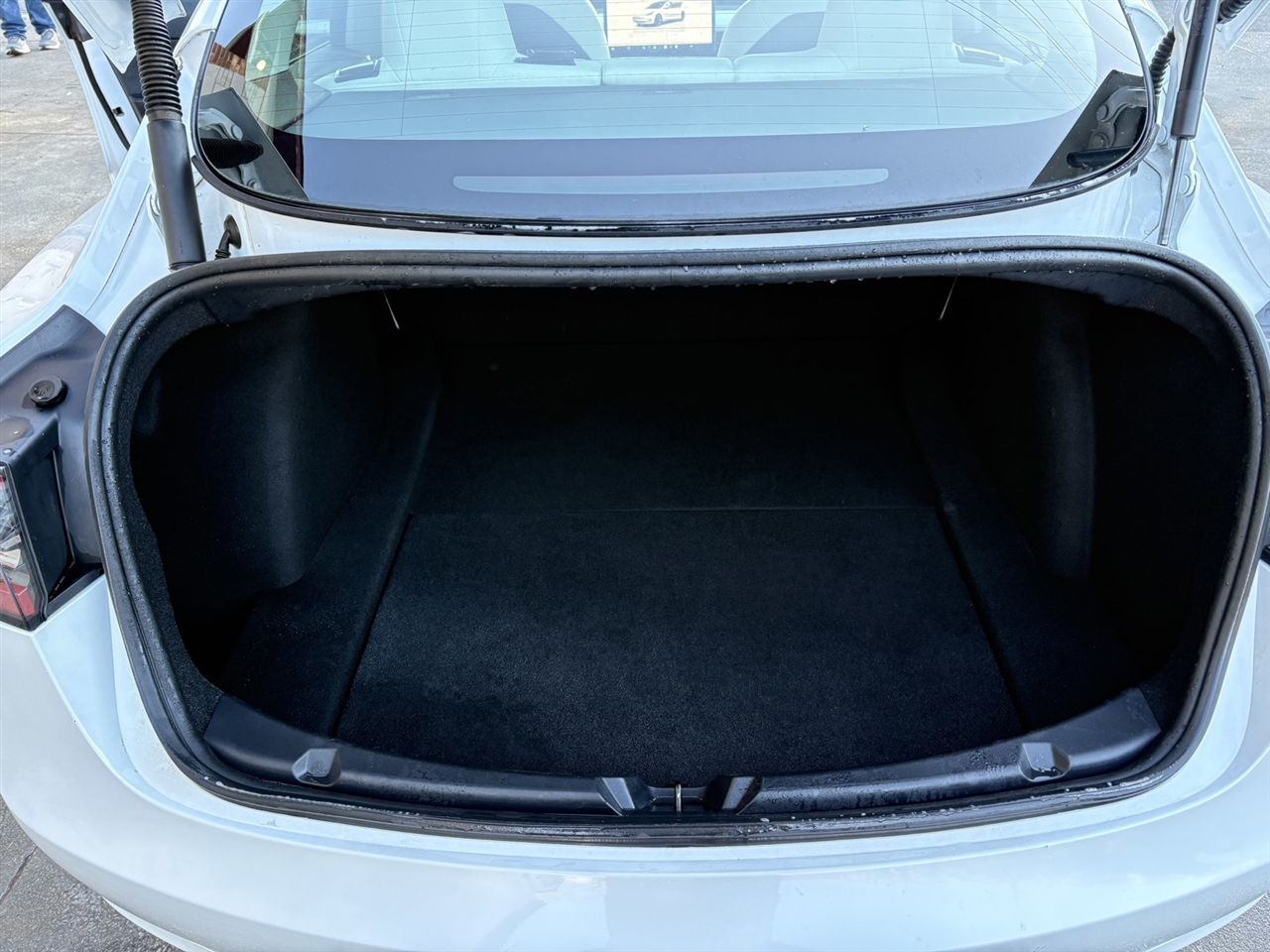 Tesla Model 3 Standard Range Plus 2023