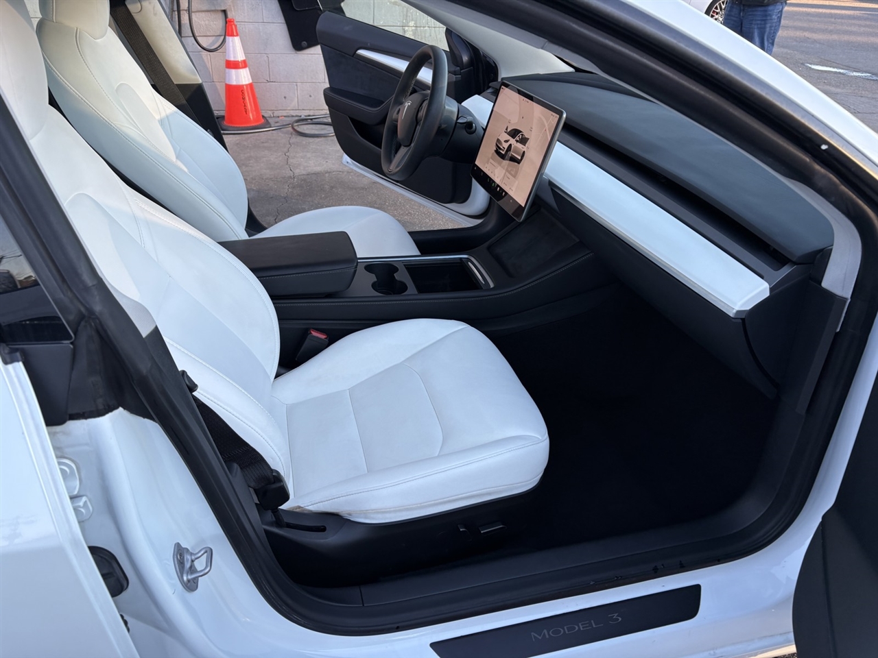 Tesla Model 3 Standard Range Plus 2023