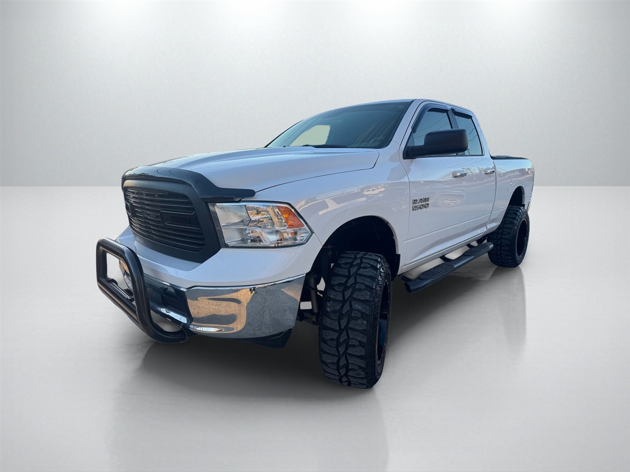 RAM 1500 SLT Quad Cab 4WD 2017