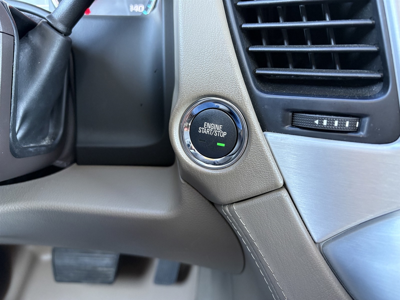 GMC Yukon SLT 4WD 2020