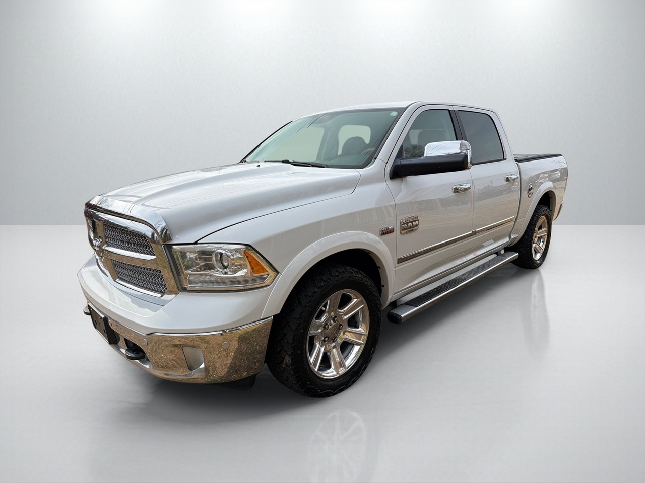 RAM 1500 Longhorn Crew Cab SWB 4WD 2015