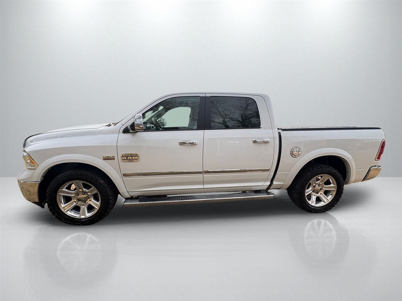 RAM 1500 Longhorn Crew Cab SWB 4WD 2015