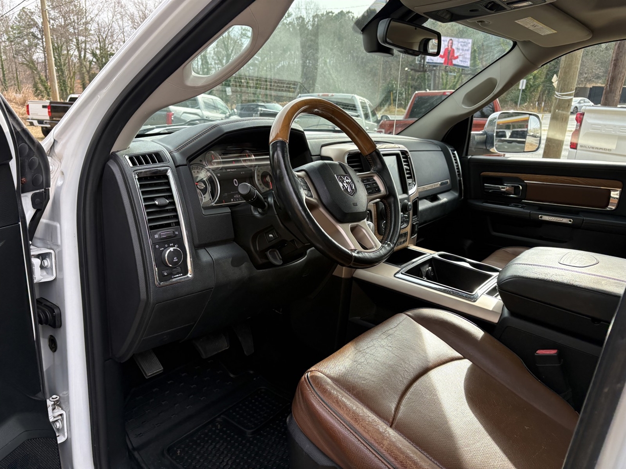 RAM 1500 Longhorn Crew Cab SWB 4WD 2015