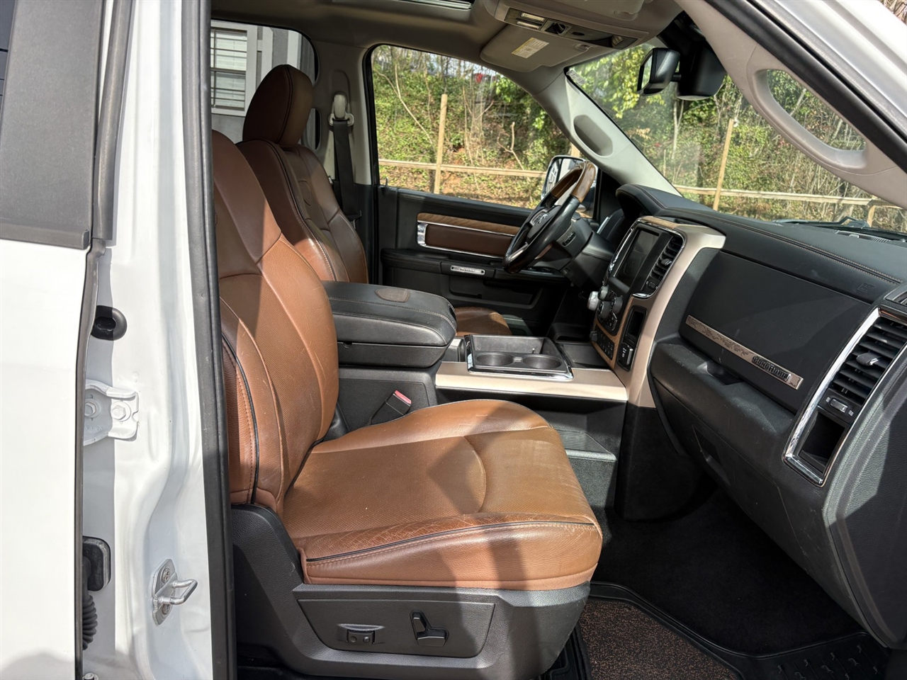 RAM 1500 Longhorn Crew Cab SWB 4WD 2015