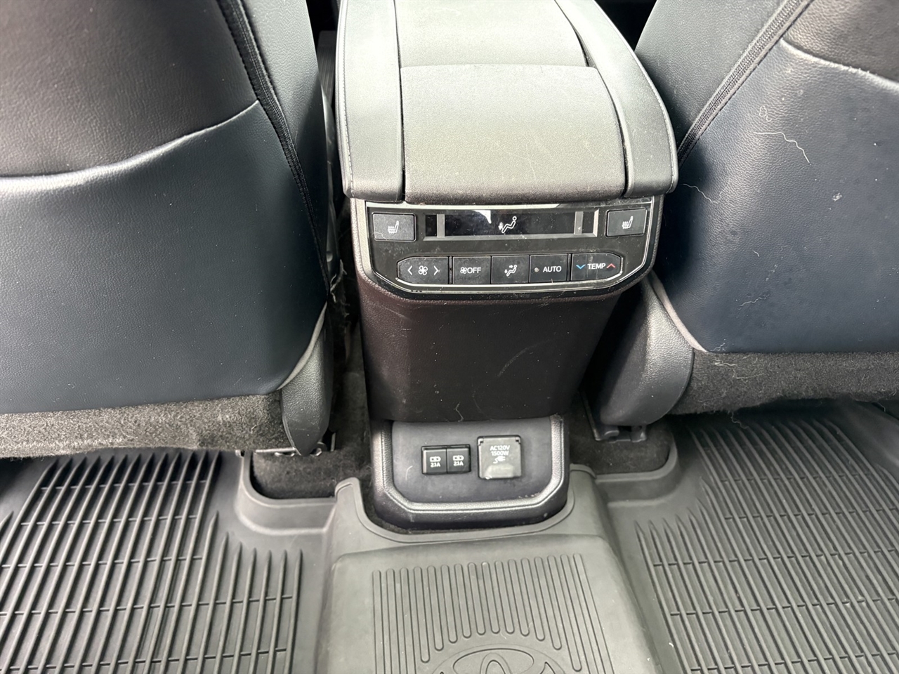 Toyota Highlander Hybrid Platinum AWD 2021