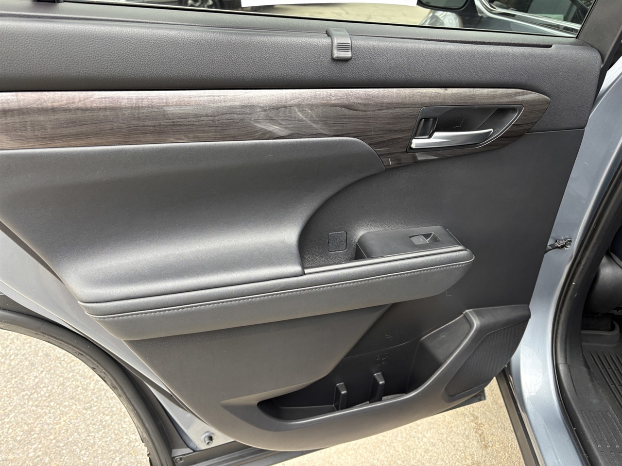 Toyota Highlander Hybrid Platinum AWD 2021