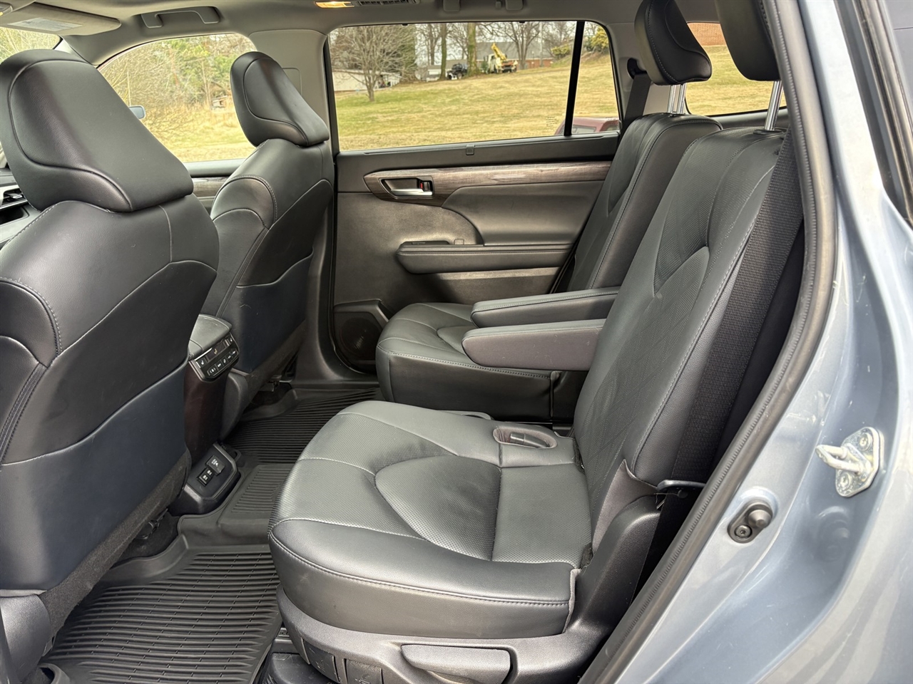 Toyota Highlander Hybrid Platinum AWD 2021