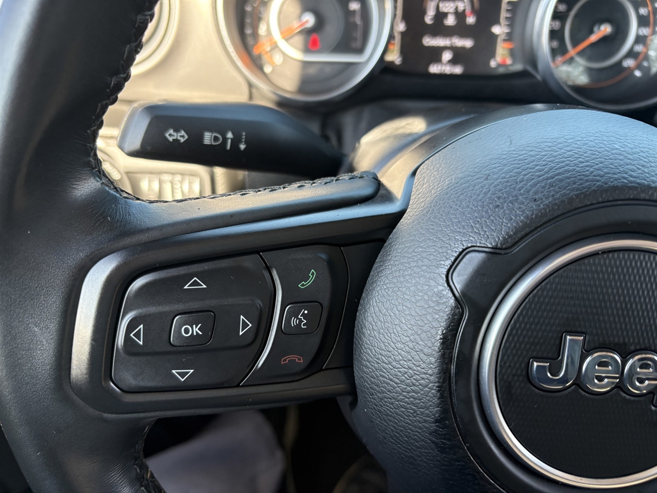 Jeep Gladiator Sport 2021