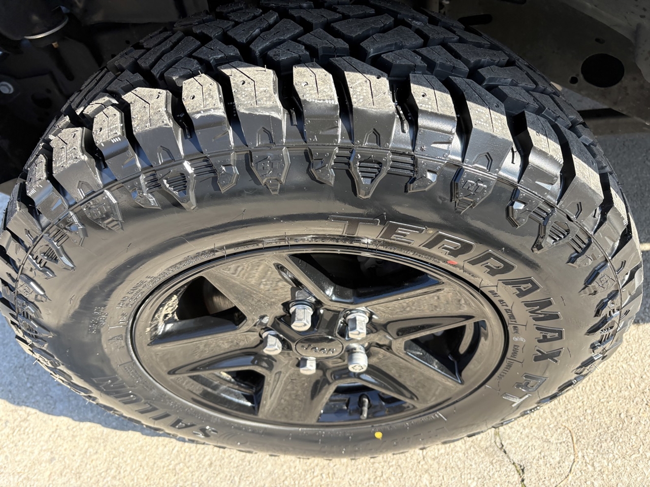 Jeep Gladiator Sport 2021