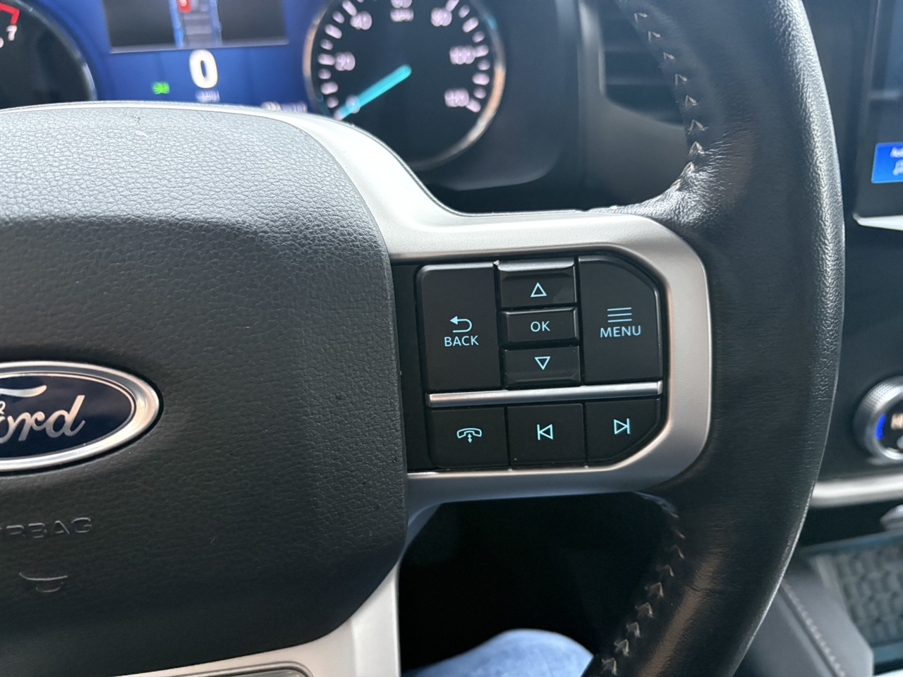 Ford Expedition MAX XLT 4WD 2023