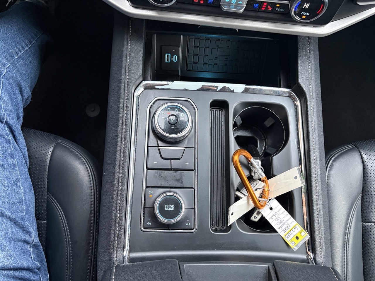 Ford Expedition MAX XLT 4WD 2023