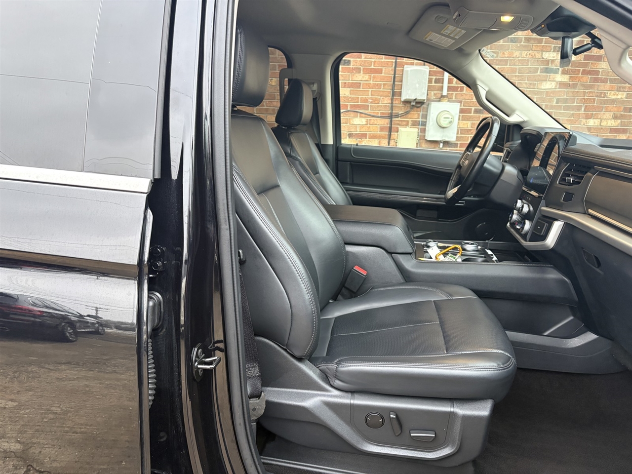 Ford Expedition MAX XLT 4WD 2023