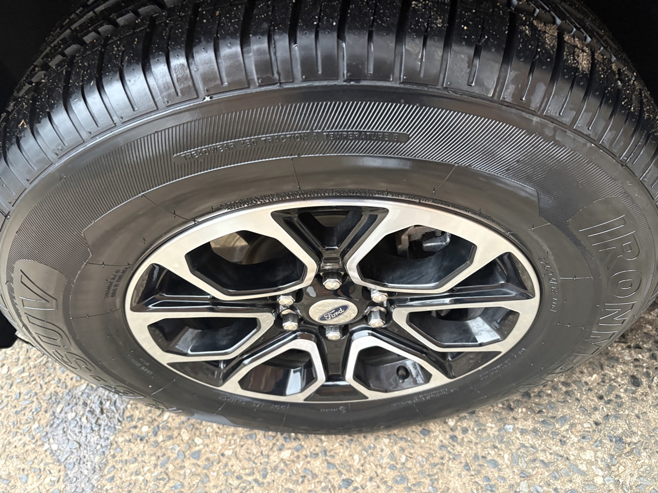 Ford Expedition MAX XLT 4WD 2023