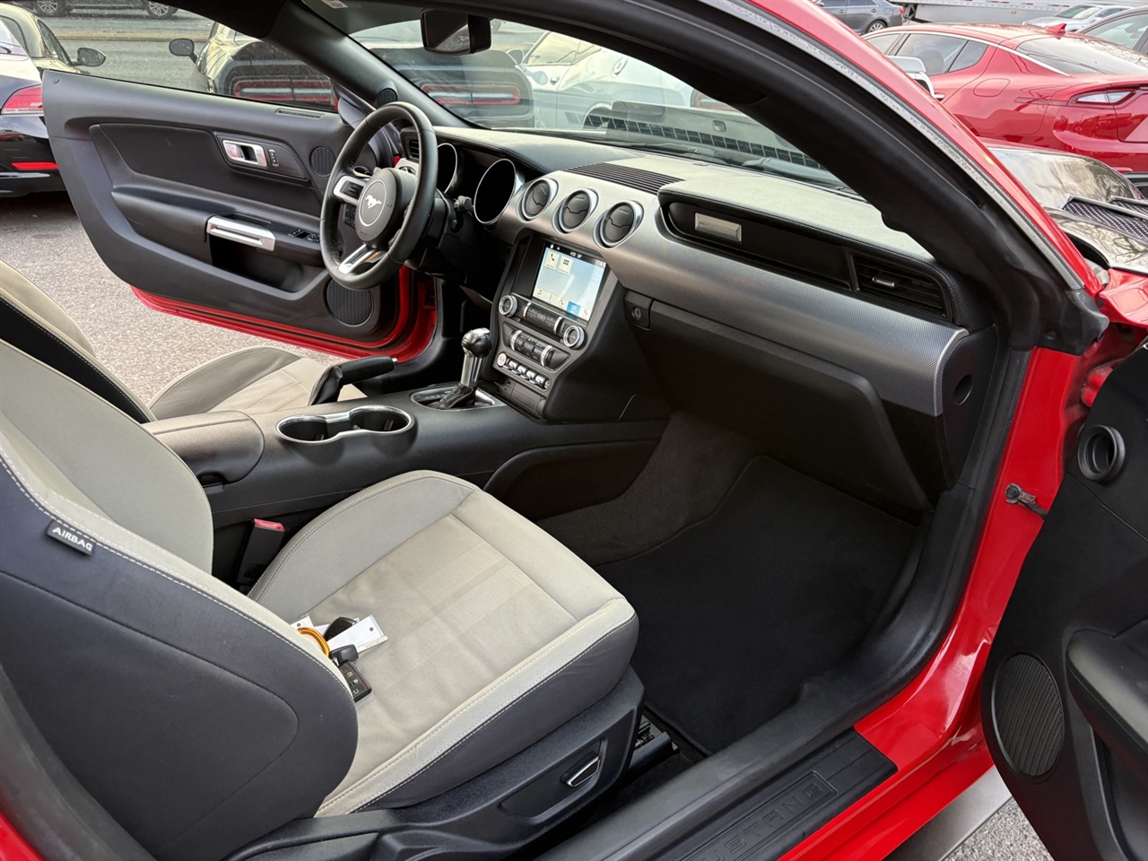 Ford Mustang EcoBoost Coupe 2018