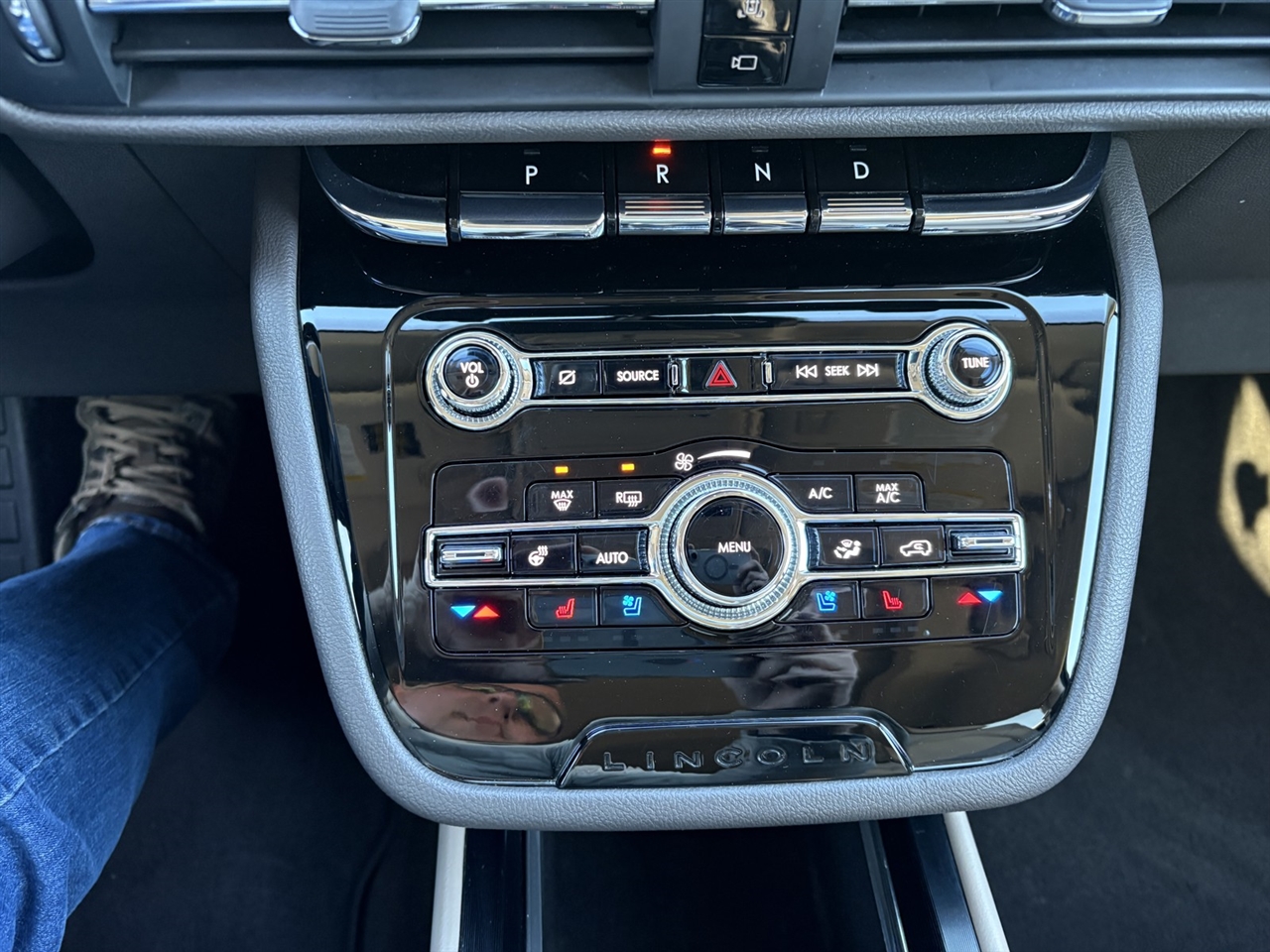 Lincoln Corsair Base AWD 2021