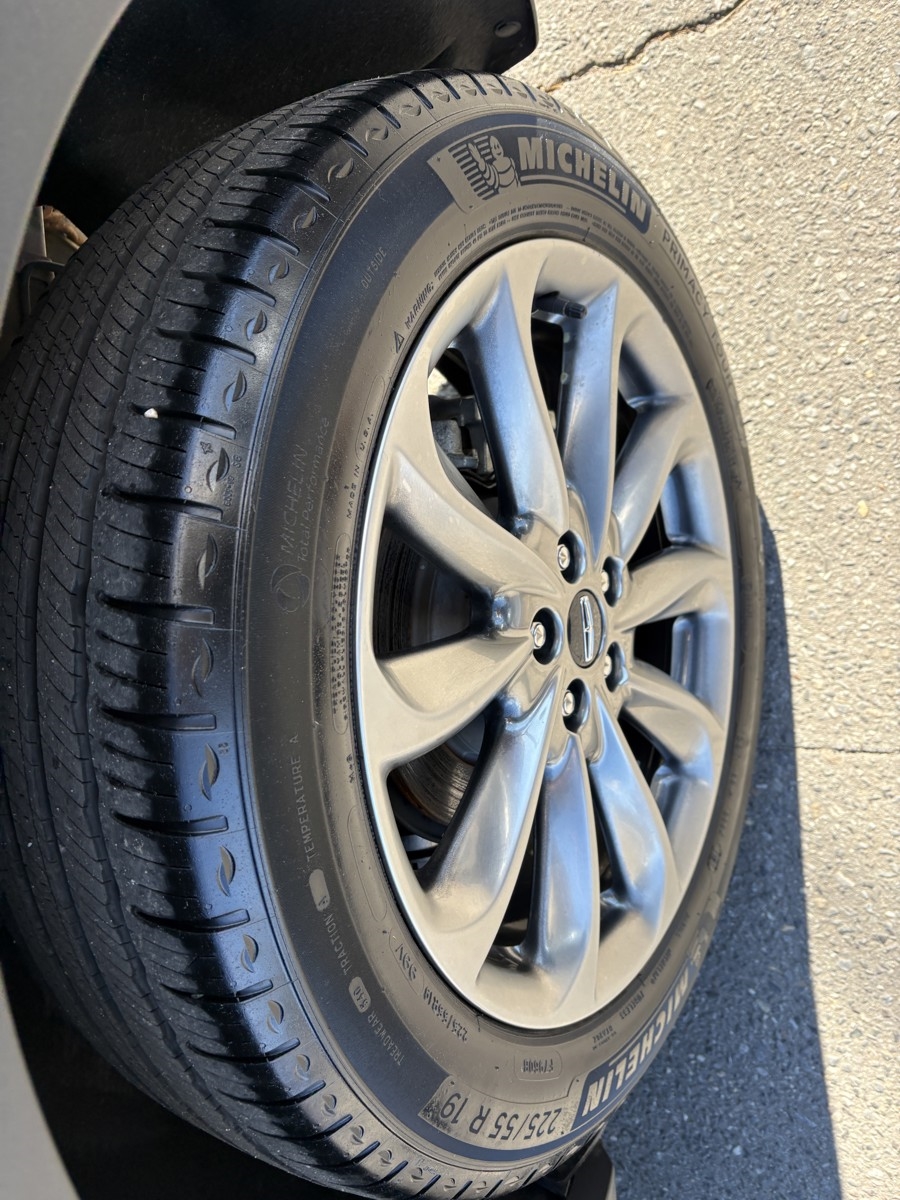 Lincoln Corsair Base AWD 2021