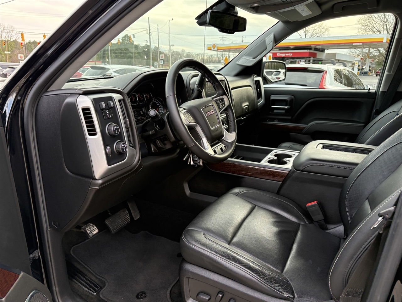 GMC Sierra 1500 SLT Crew Cab Short Box 4WD 2018