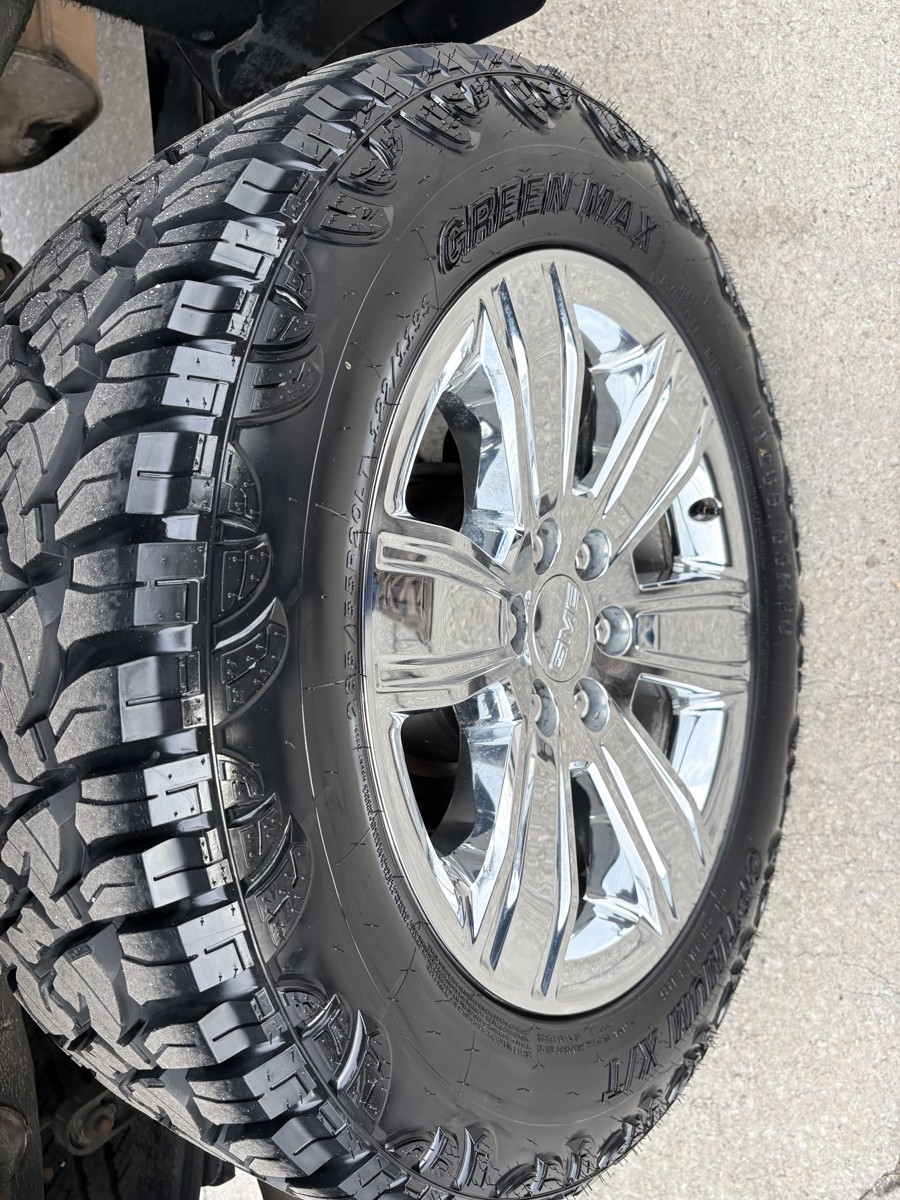 GMC Sierra 1500 SLT Crew Cab Short Box 4WD 2018