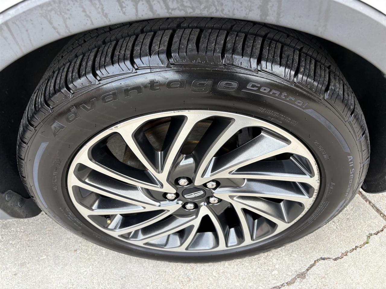 Lincoln Nautilus Reserve AWD 2020