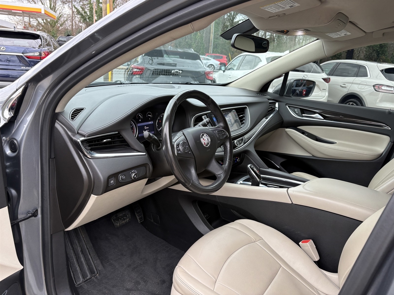 Buick Enclave Essence FWD 2020