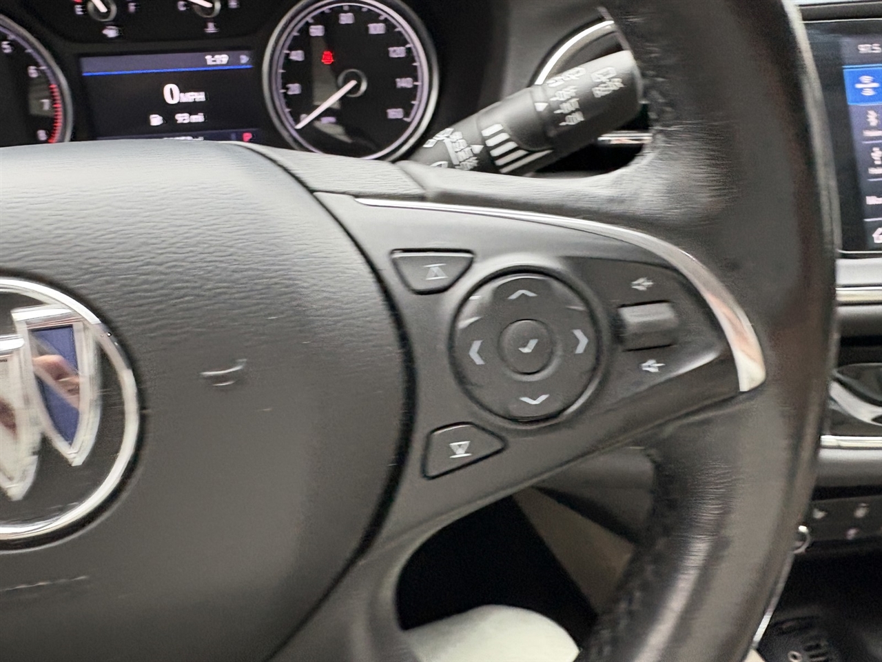 Buick Enclave Essence FWD 2020