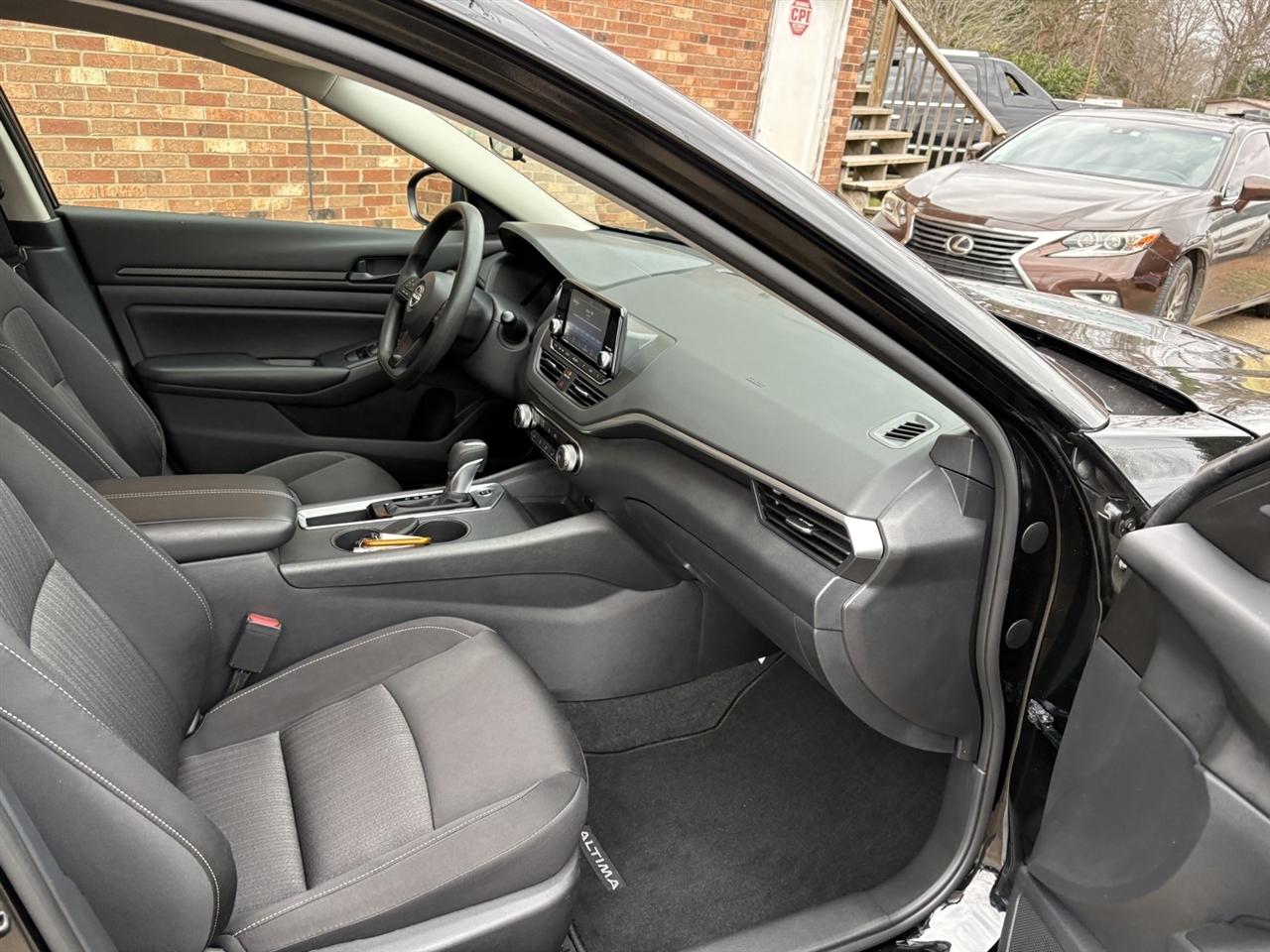 Nissan Altima 2.5 S 2023