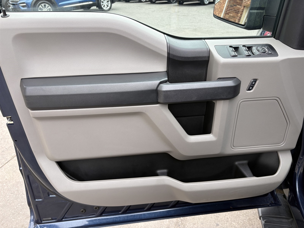 Ford F-150 XL SuperCrew 5.5-ft. Bed 2WD 2018