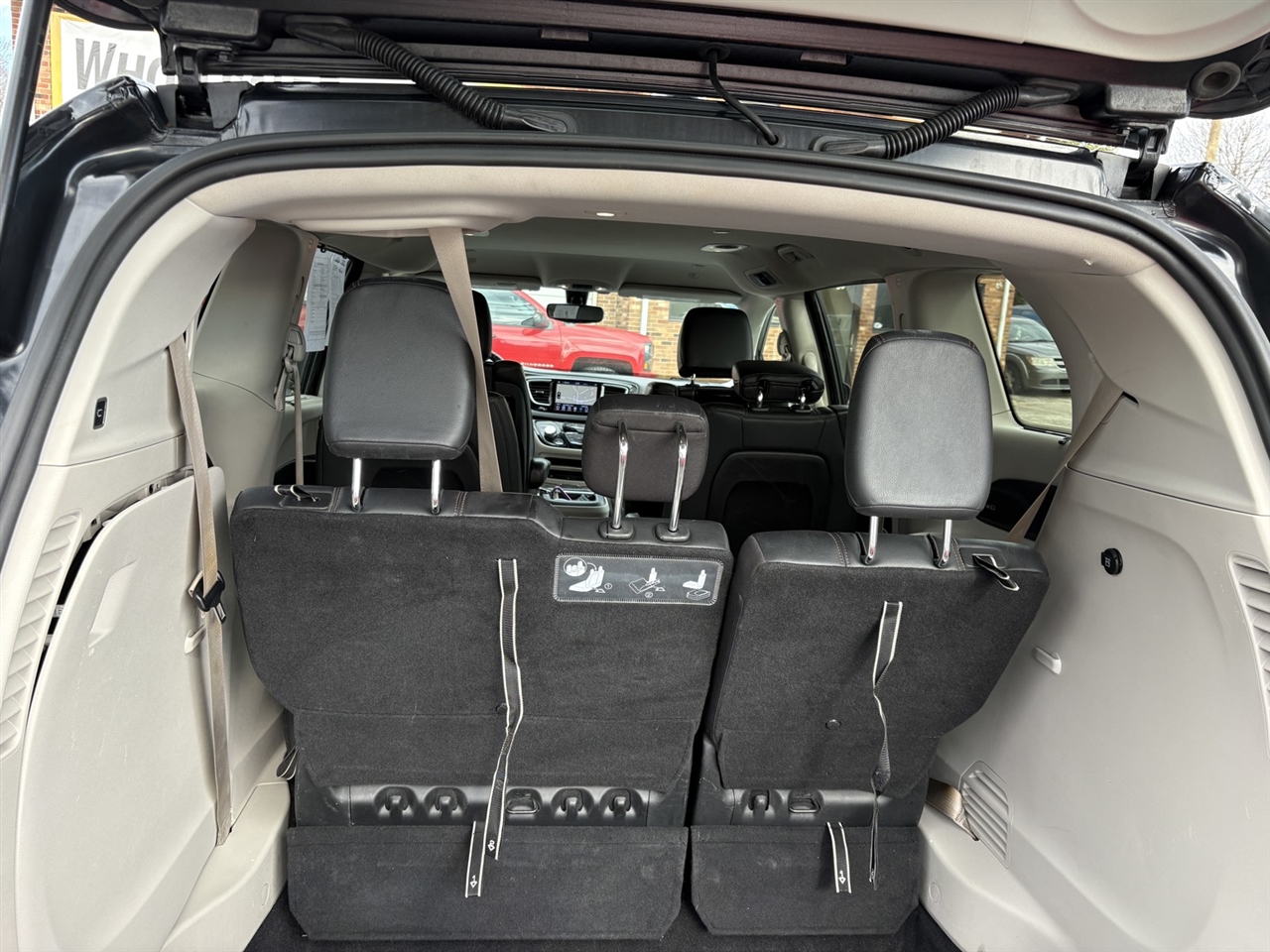 Chrysler Pacifica Touring-L Plus 2020