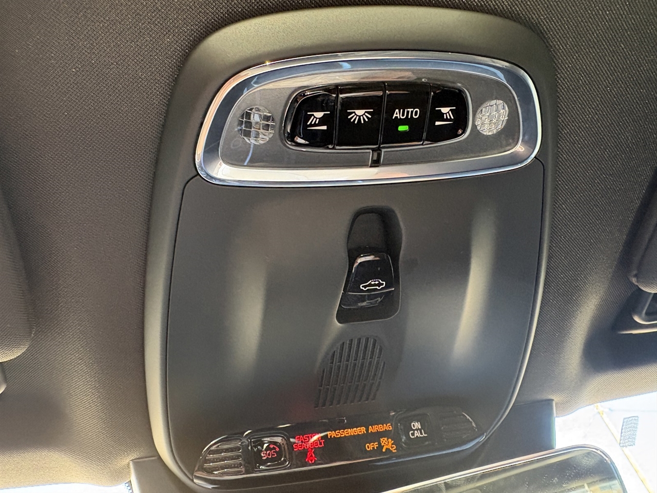 Volvo XC90 T6 R-Design AWD 2017