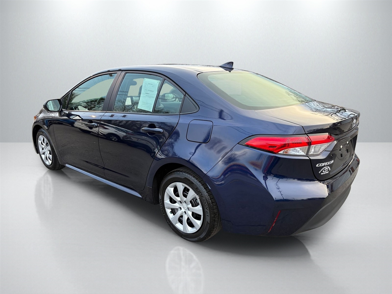 Toyota Corolla LE 2024