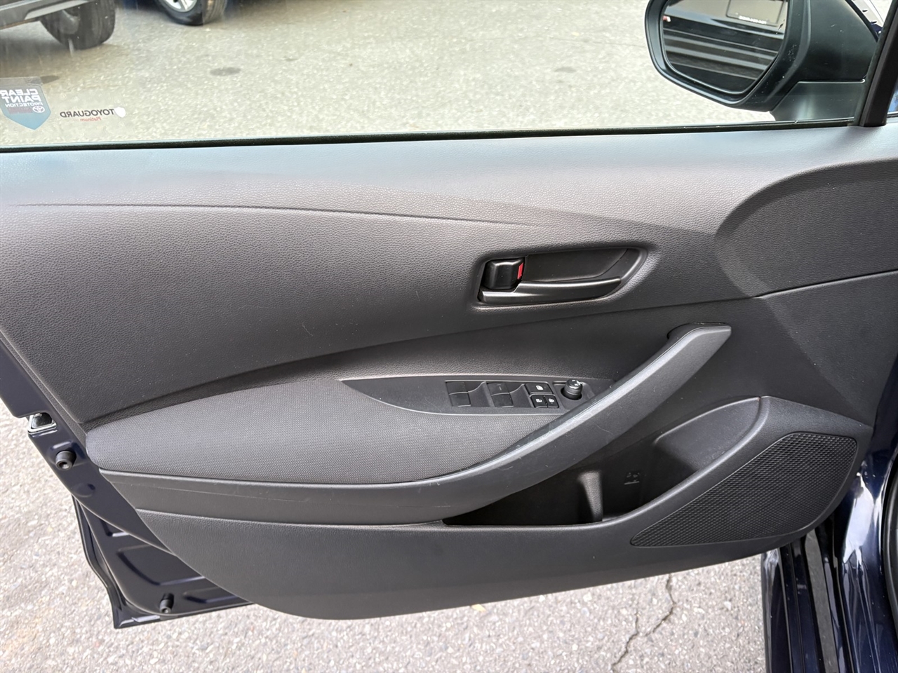 Toyota Corolla LE 2024