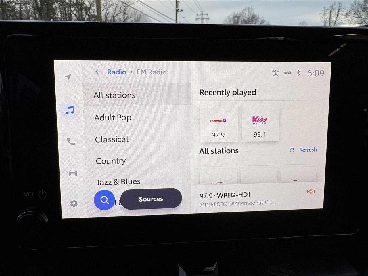 Toyota Corolla LE 2024
