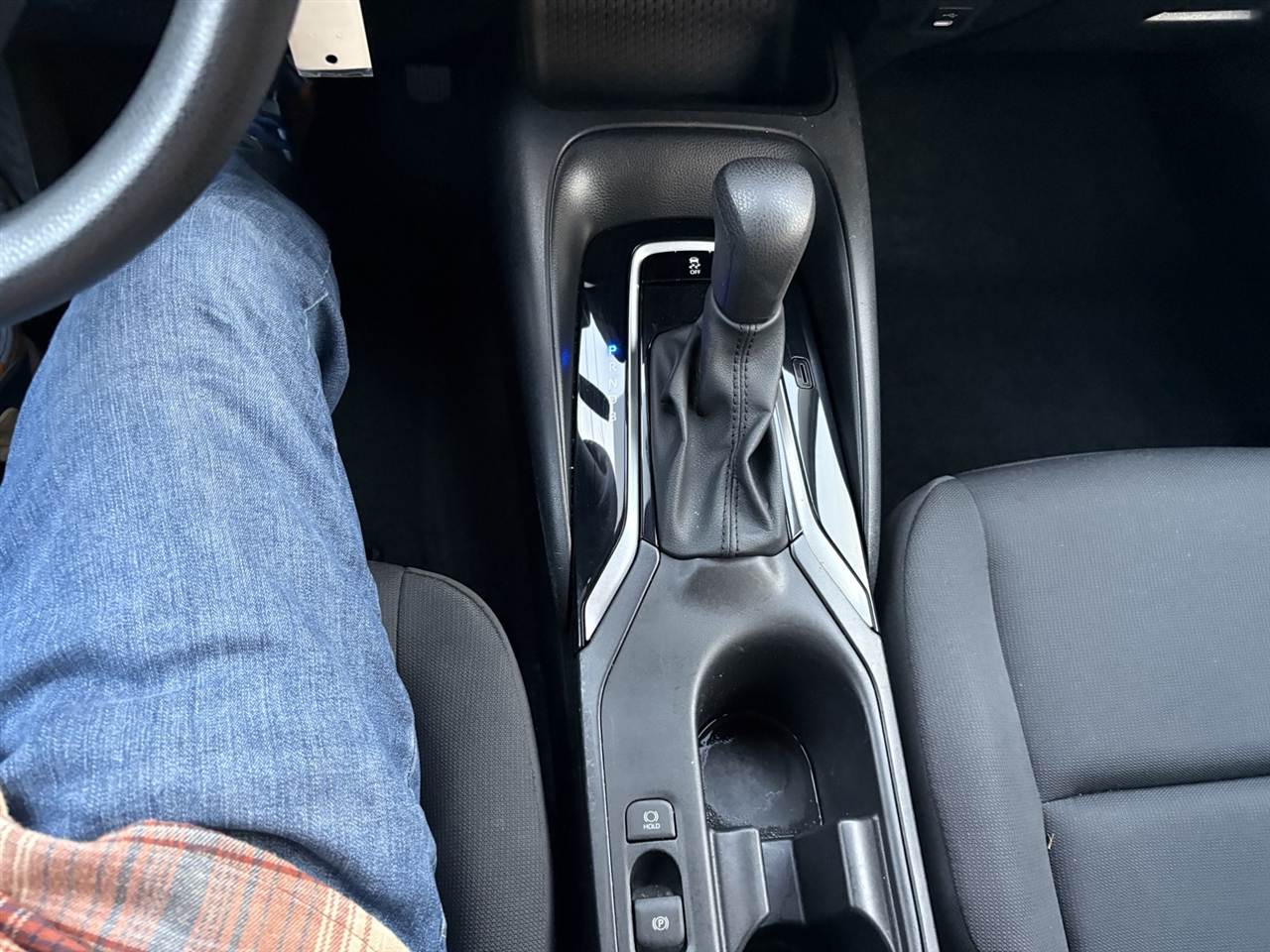 Toyota Corolla LE 2024