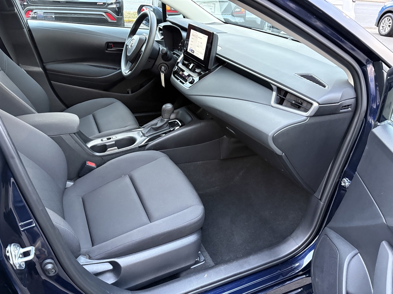 Toyota Corolla LE 2024