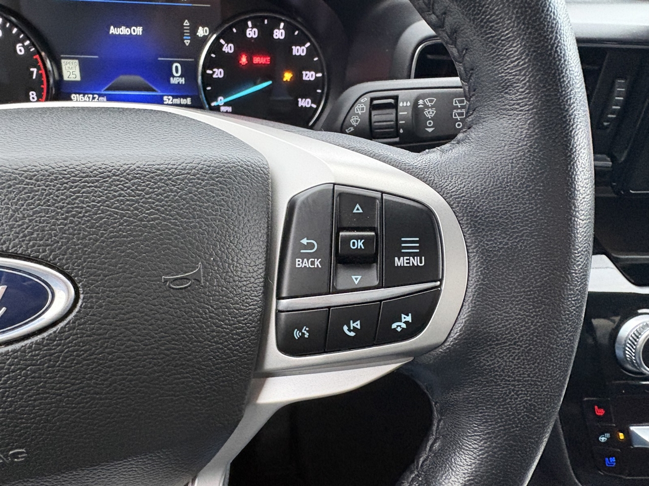 Ford Explorer Limited AWD 2023