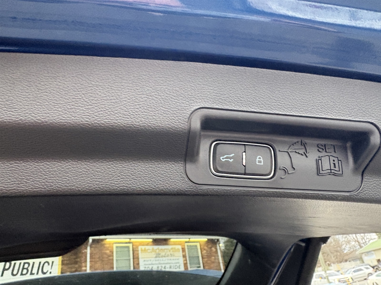 Ford Explorer Limited AWD 2023