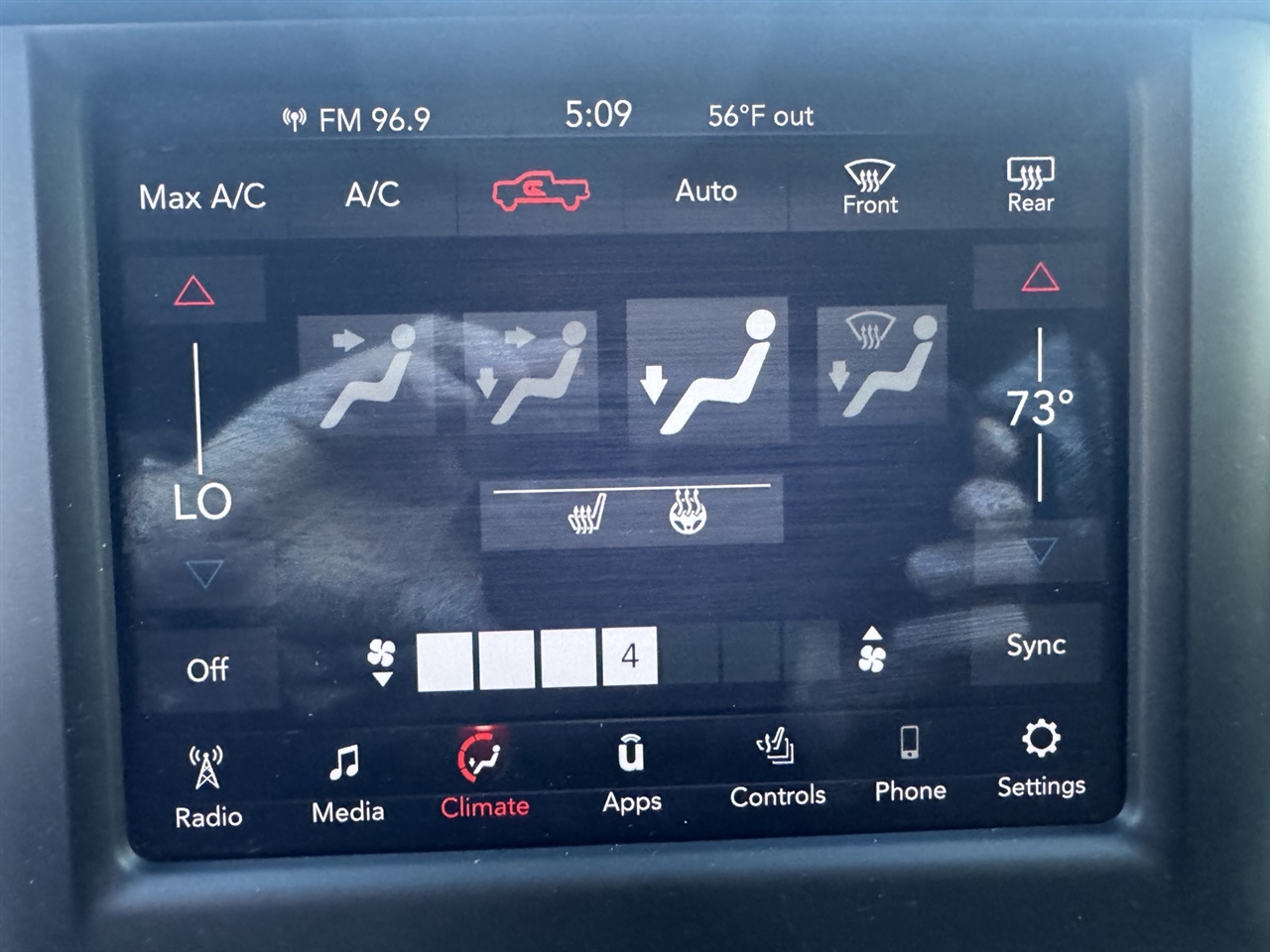 RAM 1500 Big Horn/Lone Star 4x2 Crew Cab 5'7" Box 2021