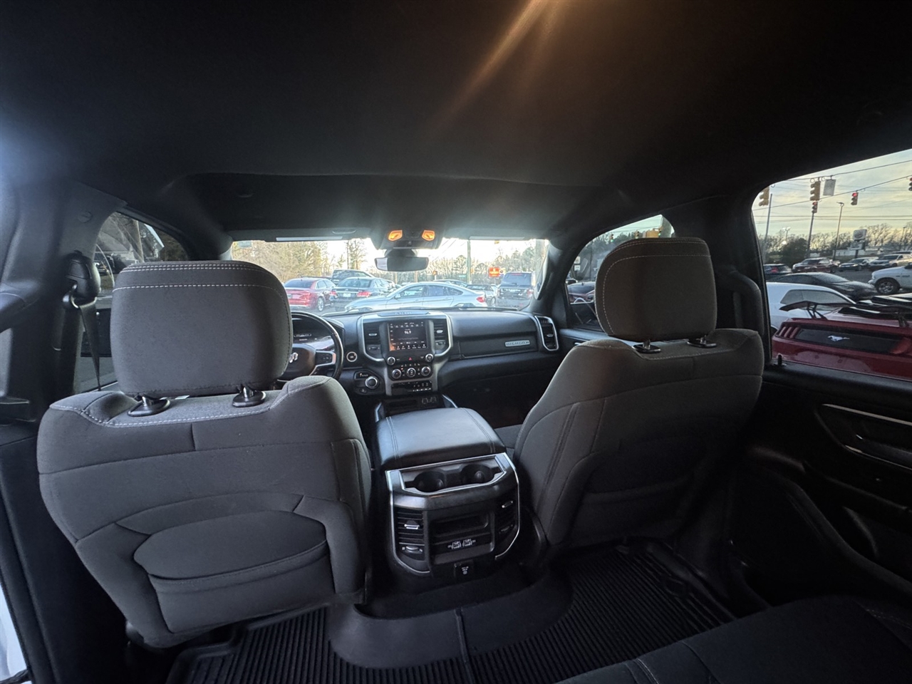 RAM 1500 Big Horn/Lone Star 4x2 Crew Cab 5'7" Box 2021