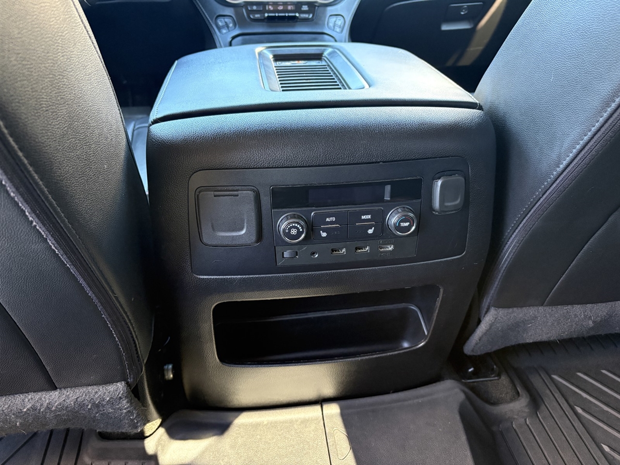 Chevrolet Tahoe Premier 4WD 2018