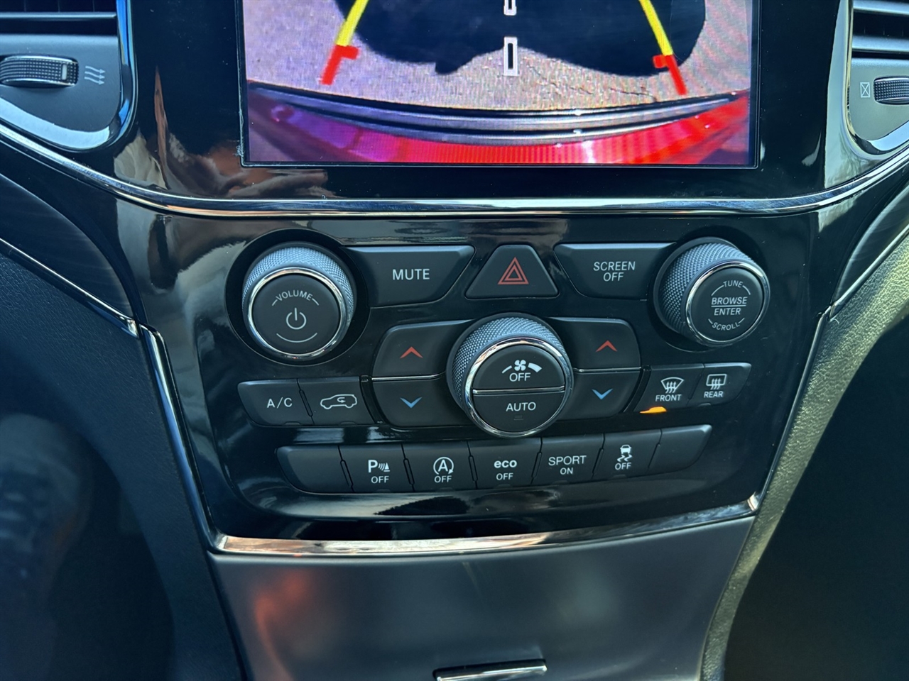 Jeep Grand Cherokee Limited 2WD 2021