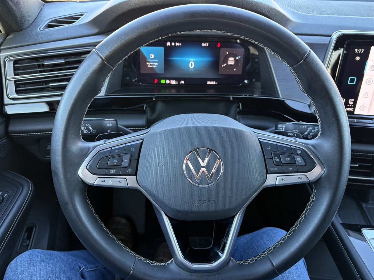 Volkswagen Atlas Cross Sport SE w/Technology AWD 2024